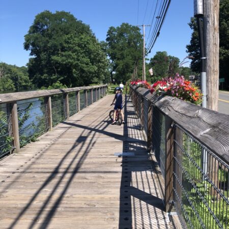 farmington canal bike trail