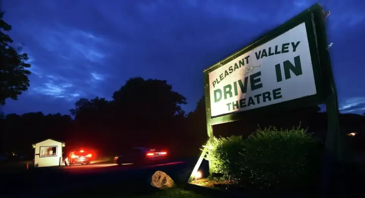 Pleasant Valley Drive-In (Closed)